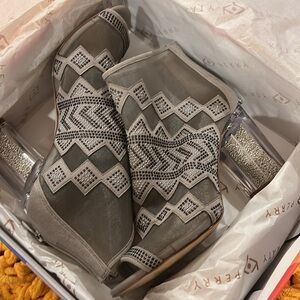 2017 Katy Perry Nakano Silver mesh and suede boots. Almost new! Women’s size 8.5